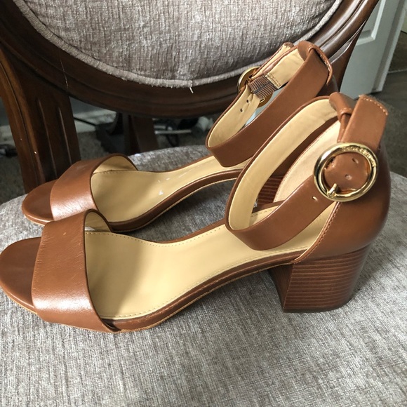 Michael Kors sandals - Picture 1 of 4